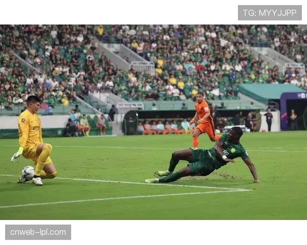 国安足协杯夺冠展现战术韧性,不被看好情况下第五次问鼎 国安足协杯夺冠展现战术韧性,不被看好情况下第五次问鼎