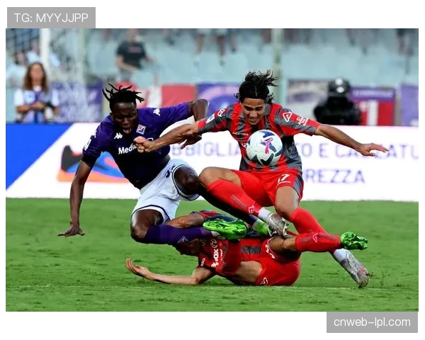 克雷莫内塞vs那不勒斯：卫冕冠军客场强势，主队难阻攻势